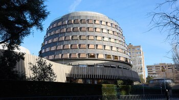 Conde-Pumpido rechaza paralizar el debate