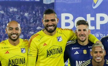 El portero Álvaro Montero se
