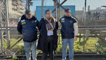Detuvieron a una mujer acusada