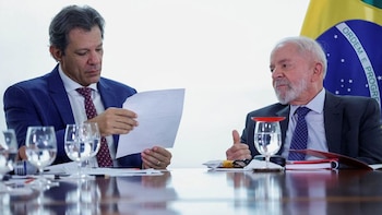Moody’s rebajó la calificación de